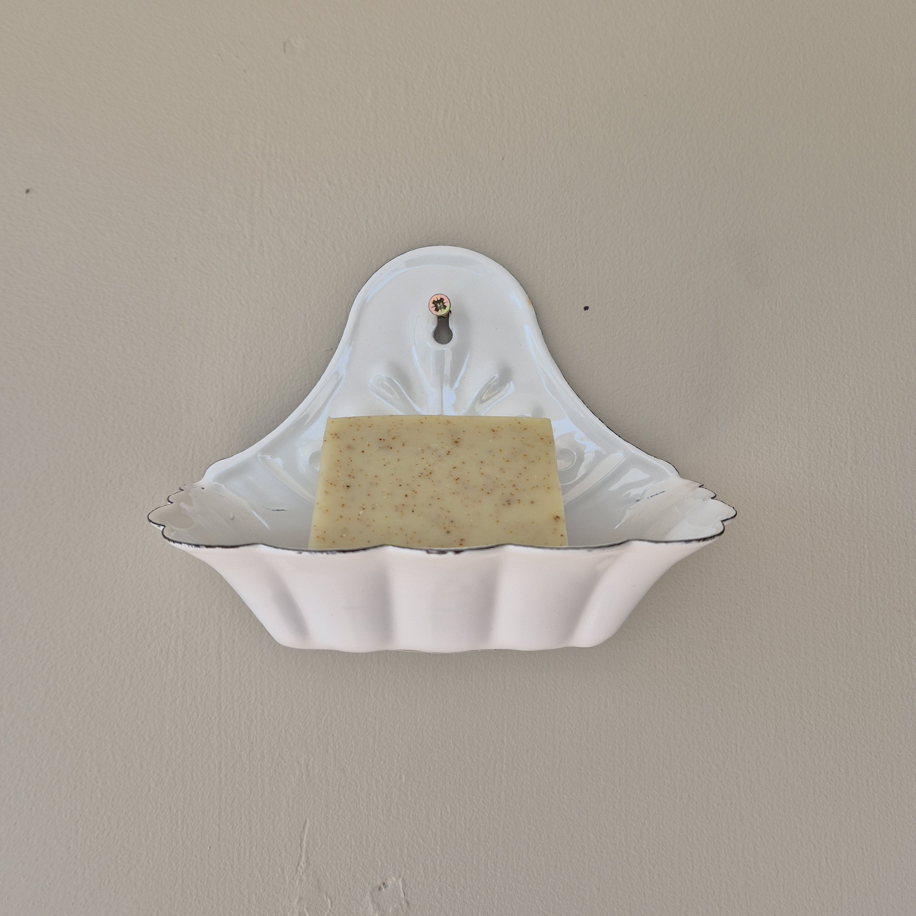 Wall Mounted Enamel Soap Dish