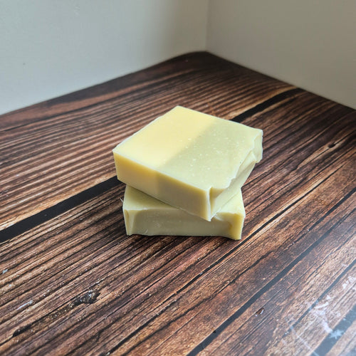 Cedarwood + Lemongrass